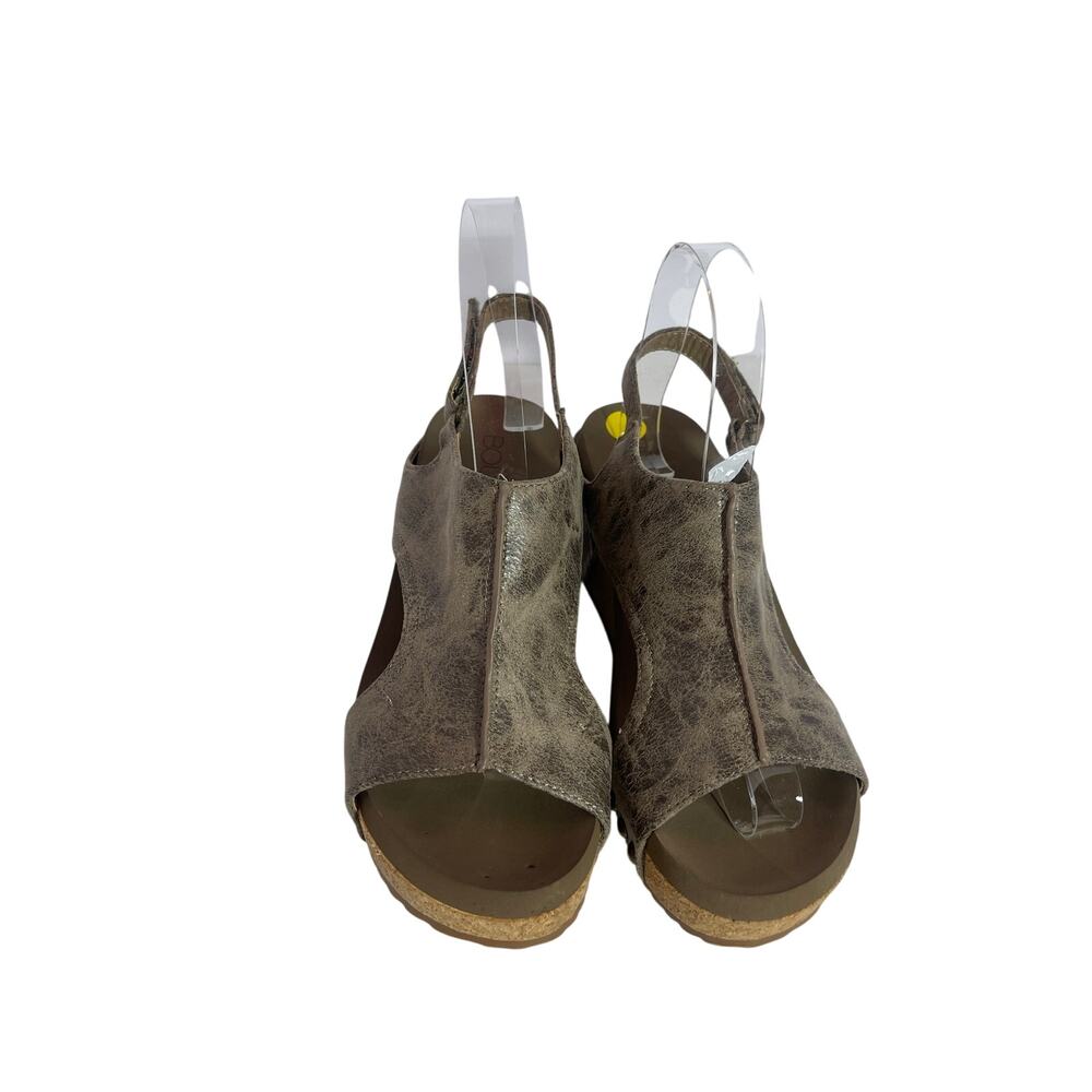 Boutique Corky’s by Corky’s Carly Wedge Taupe Faux leather size 7
